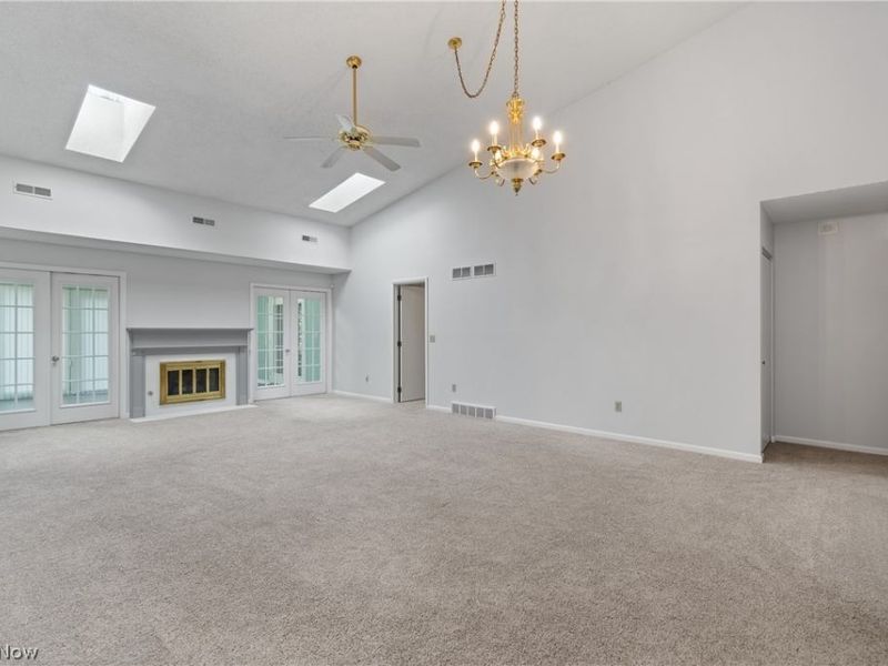1935 Brookwood Drive, Akron, OH 44313 Photo 8
