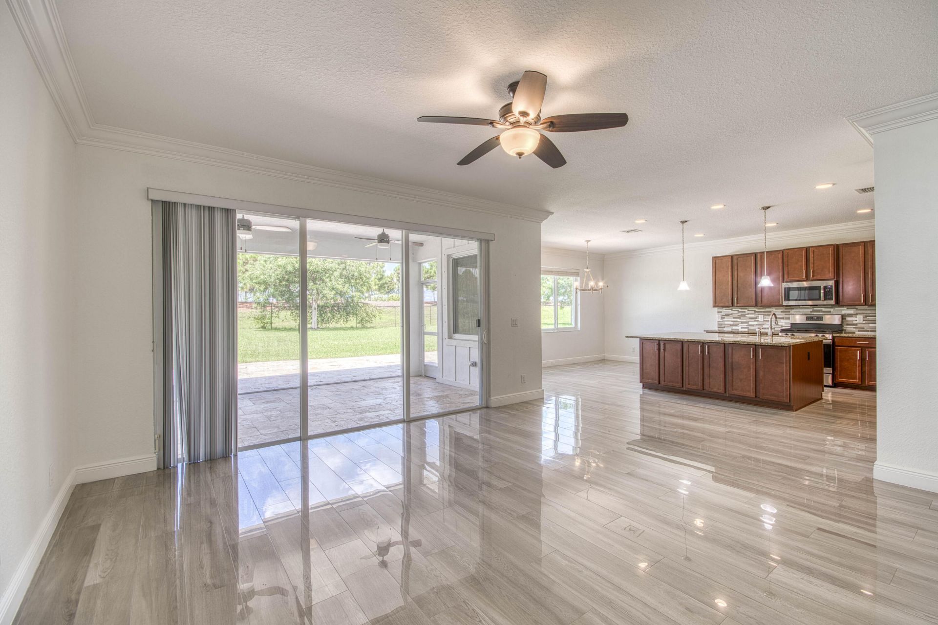 889 Wandering Willow Way, Loxahatchee, FL 33470 Photo