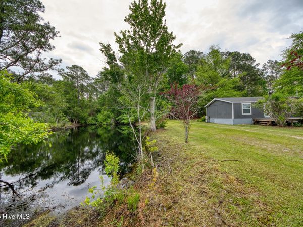554 Dark Oak Street SW, Shallotte, NC 28470