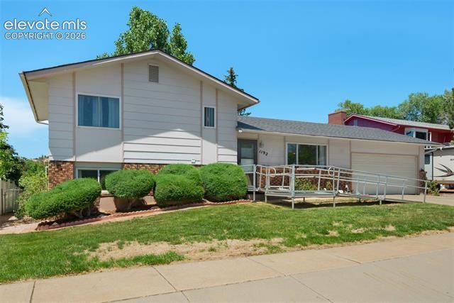1192 Applewood Drive, Colorado Springs, CO 80907 Main Photo