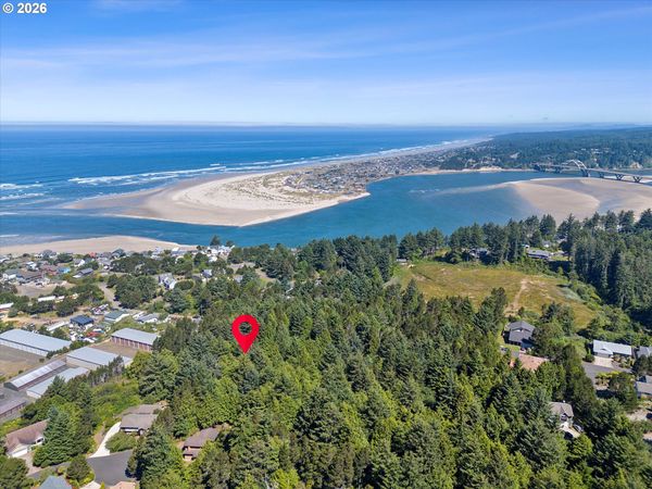 300 TL SW Forestry Ln, Waldport, OR 97394