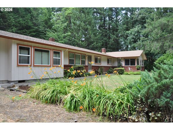 23776 WARTHEN RD, Elmira, OR 97437