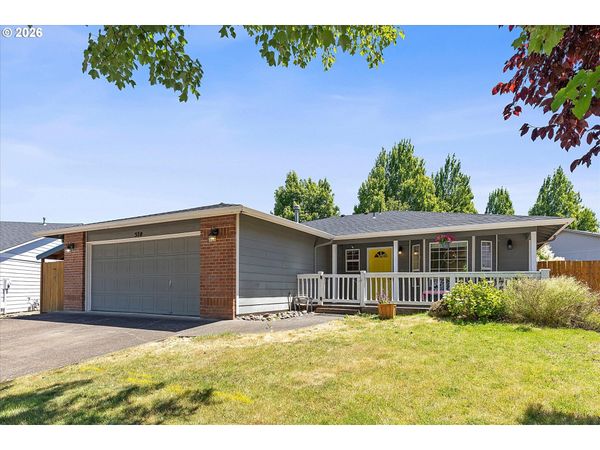 570 SW HONEYSUCKLE CT, McMinnville, OR 97128