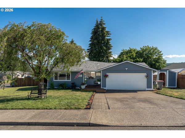 691 NE 5TH ST, Willamina, OR 97396