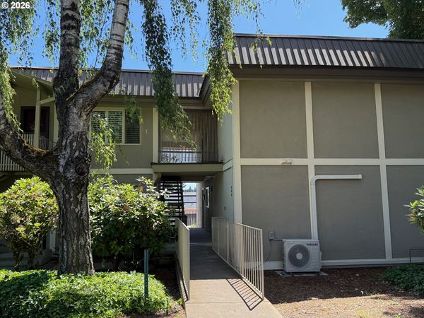 750 1ST ST, Lake Oswego, OR 97034