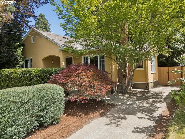 2946 NE 8TH AVE, Portland, OR 97212