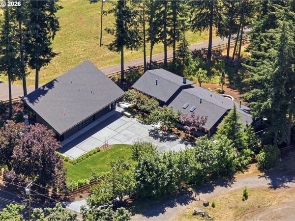 24515 SW MOUNTAIN RD, West Linn, OR 97068