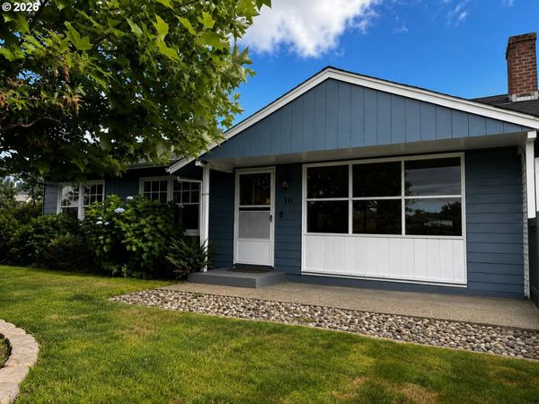 10 SW PEACH LN, Winston, OR 97496