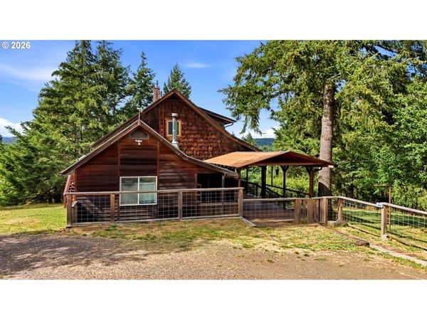 825 SW PIONEER DR, Willamina, OR 97396