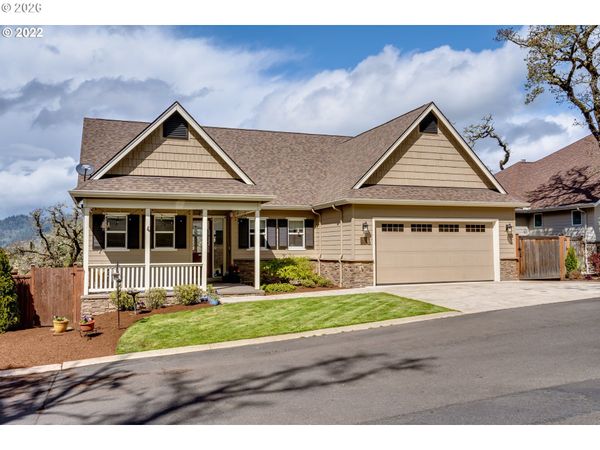 6428 DOGWOOD ST, Springfield, OR 97478