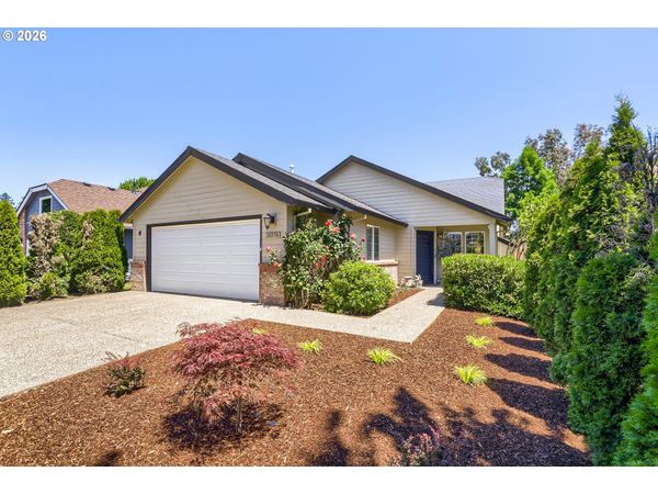 18378 SW 134TH TER, Tualatin, OR 97062