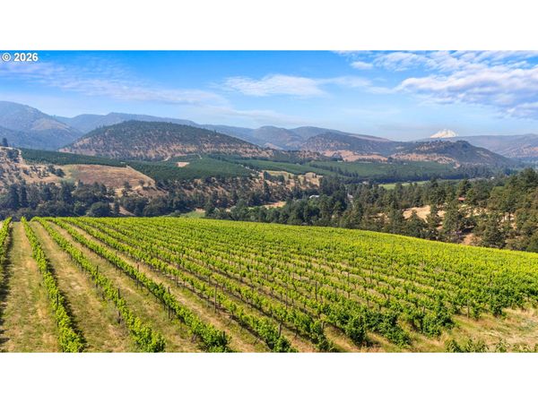 5450 MILL CREEK RD, The Dalles, OR 97058