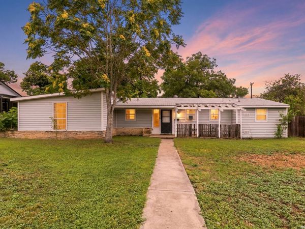 530 JOHN ADAMS DR, San Antonio, TX 78228