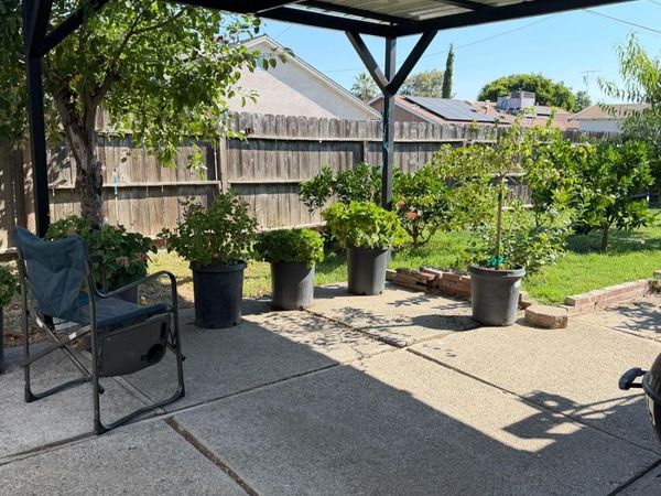 249 Los Felis Ave, Stockton, CA 95210