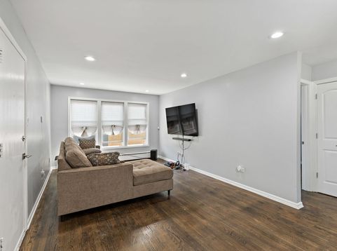 Main Photo