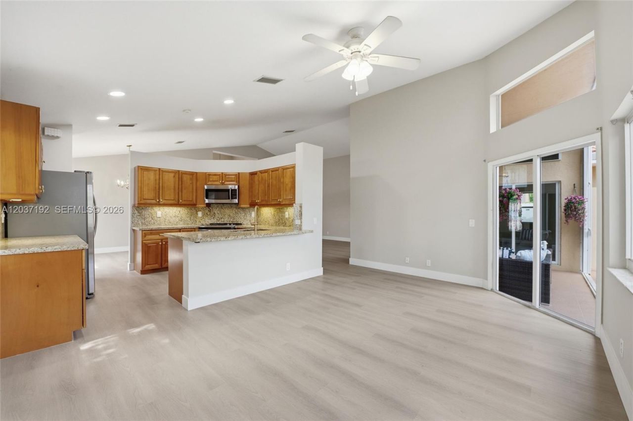 110 Cameron Ct, Weston, FL 33326 Photo