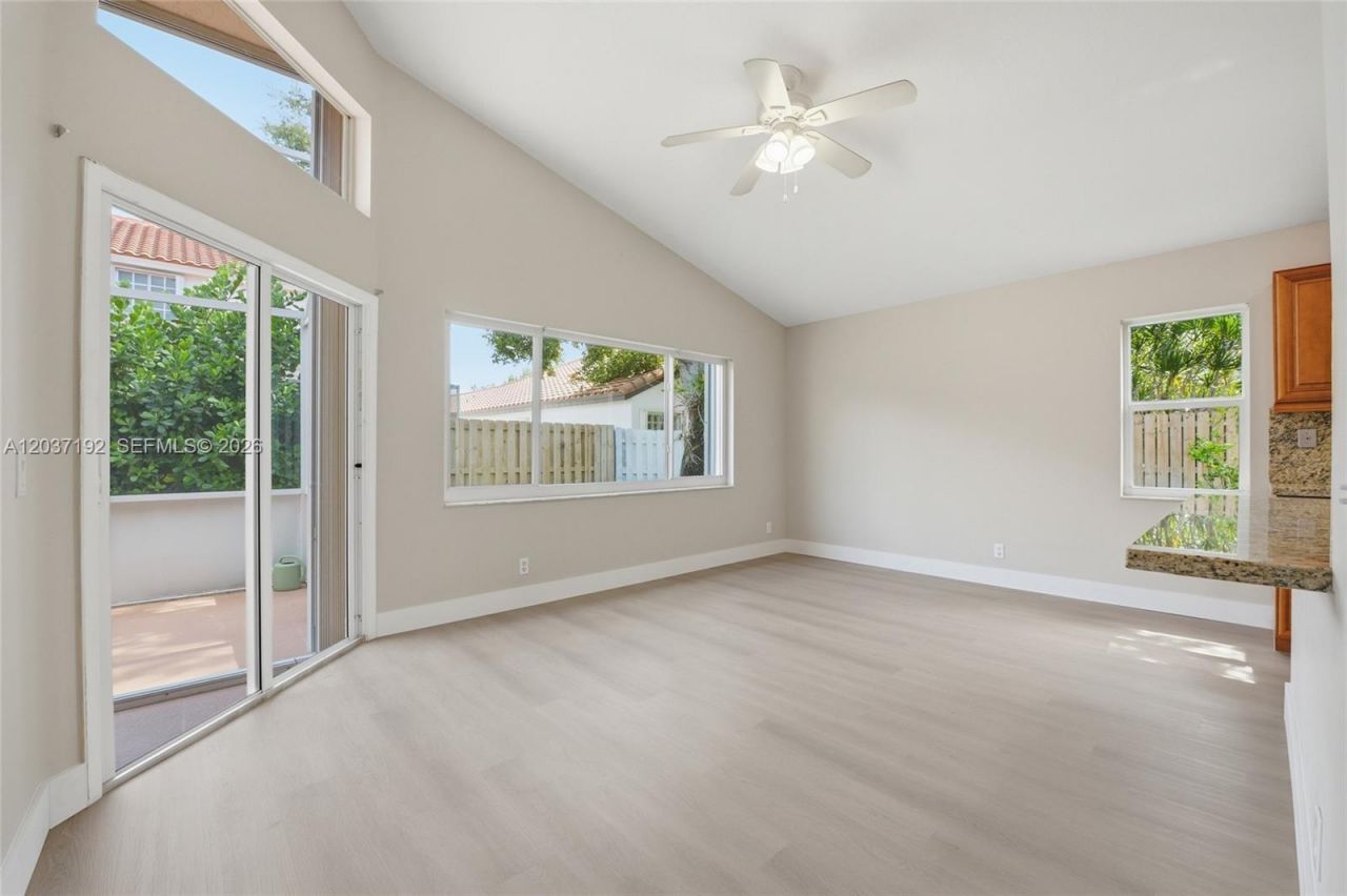 110 Cameron Ct, Weston, FL 33326 Photo
