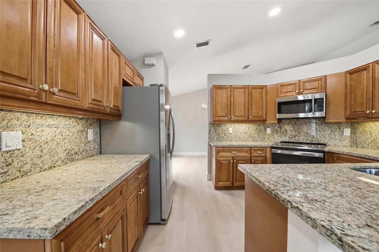 110 Cameron Ct, Weston, FL 33326 Photo