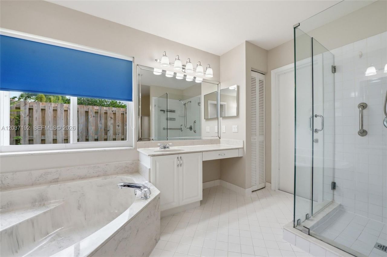 110 Cameron Ct, Weston, FL 33326 Photo