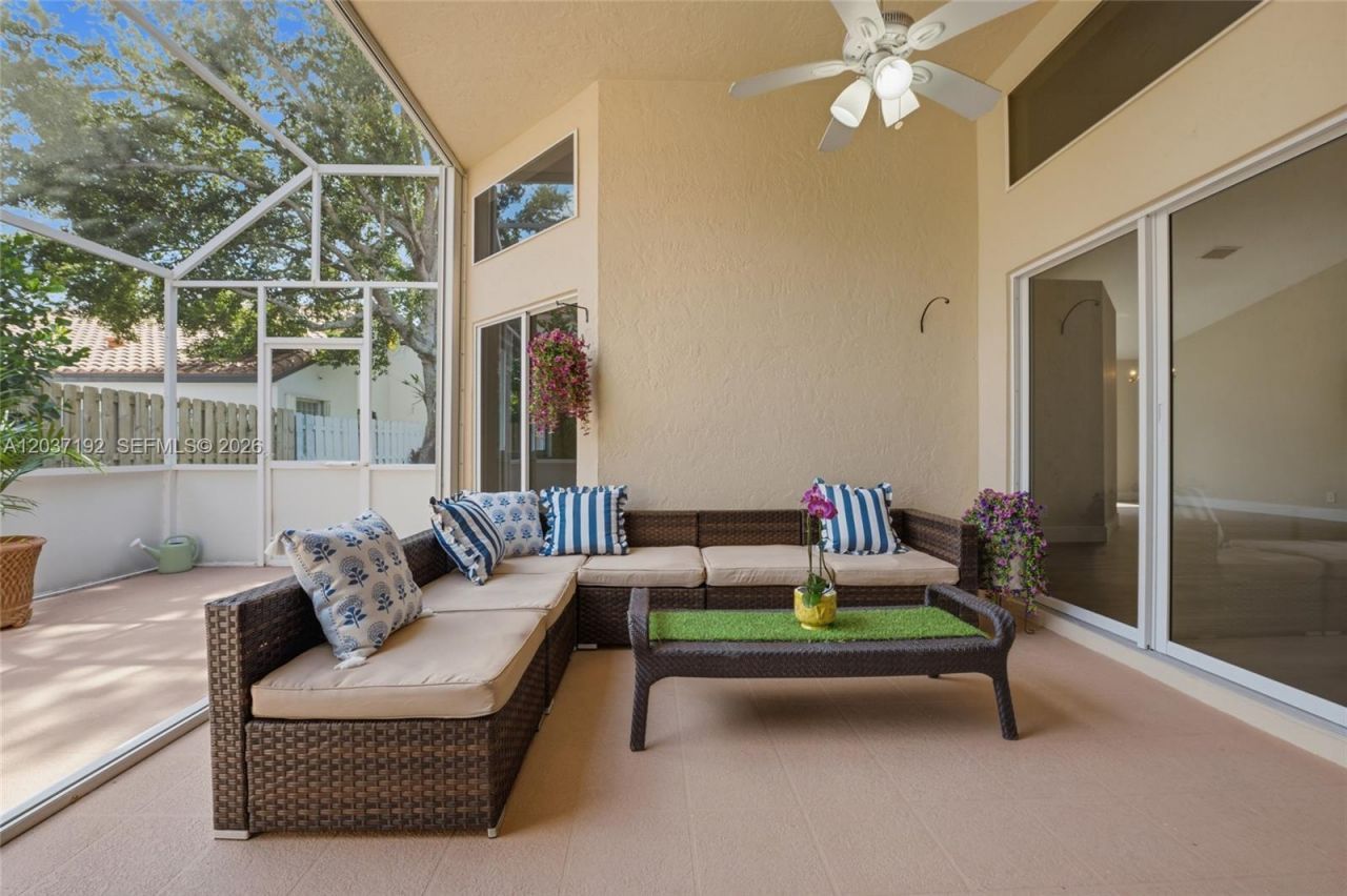 110 Cameron Ct, Weston, FL 33326 Photo