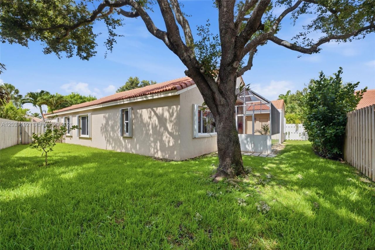 110 Cameron Ct, Weston, FL 33326 Photo