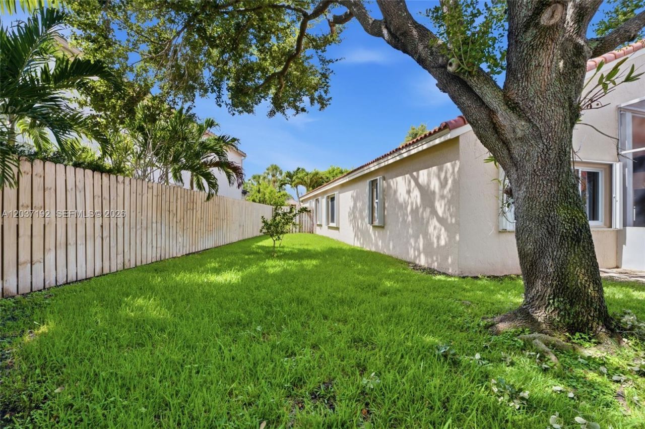 110 Cameron Ct, Weston, FL 33326 Photo