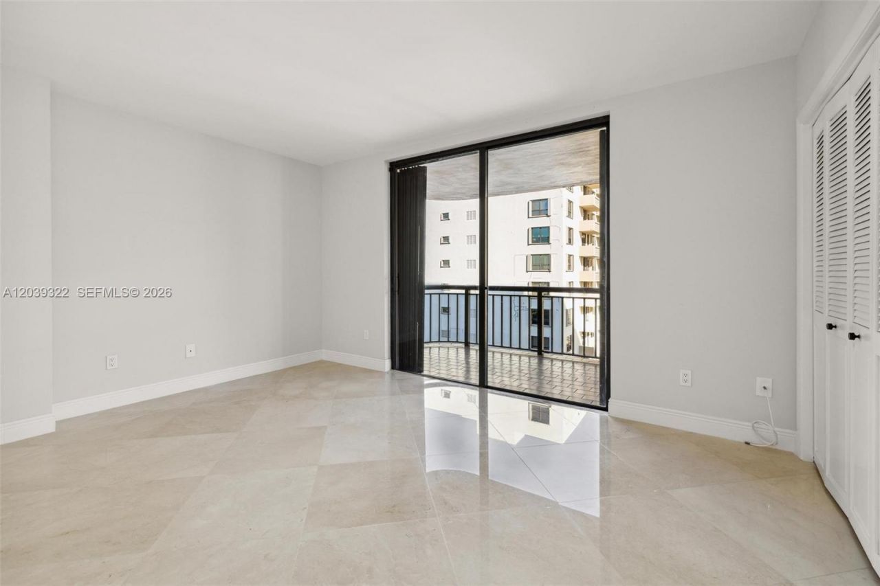 10175 Collins Ave , Unit 907, Bal Harbour, FL 33154 Photo
