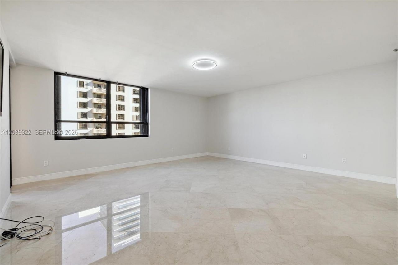 10175 Collins Ave , Unit 907, Bal Harbour, FL 33154 Photo