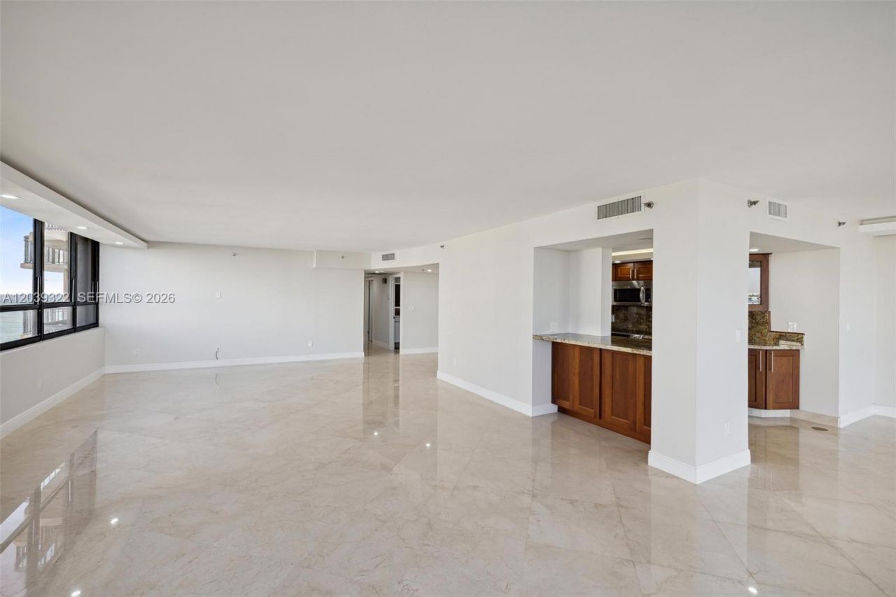 10175 Collins Ave , Unit 907, Bal Harbour, FL 33154 Photo
