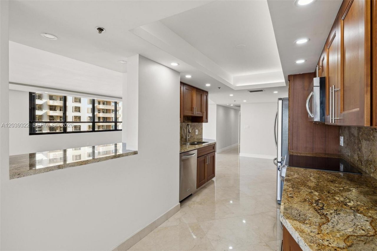 10175 Collins Ave , Unit 907, Bal Harbour, FL 33154 Photo