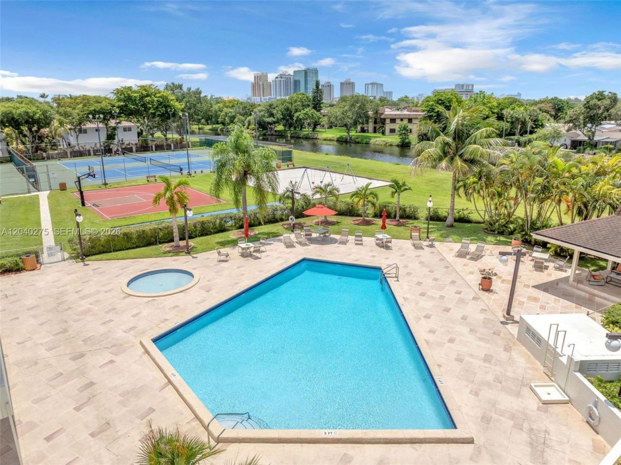 8101 Camino Real , Unit c402, Miami, FL 33143 Photo