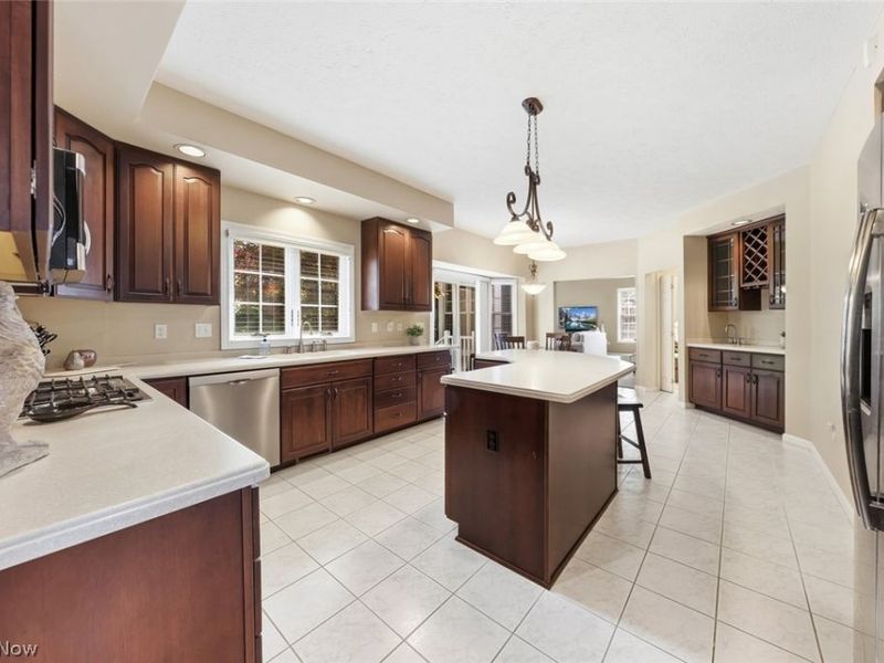 31729 Commodore Court, Avon Lake, OH 44012 Photo 10