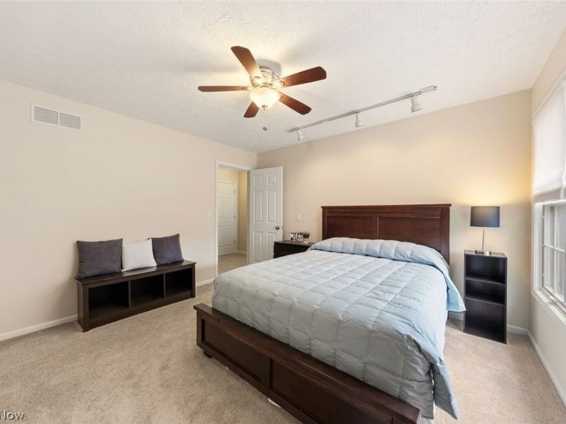 31729 Commodore Court, Avon Lake, OH 44012 Photo 31