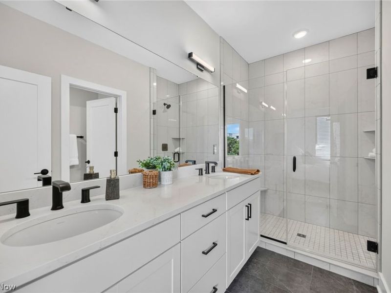 1495 E Superior Avenue, Unit 27, Cleveland, OH 44114 Photo 23