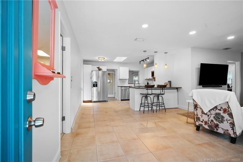 523 SE Dolphin Drive, Stuart, FL 34996 Photo