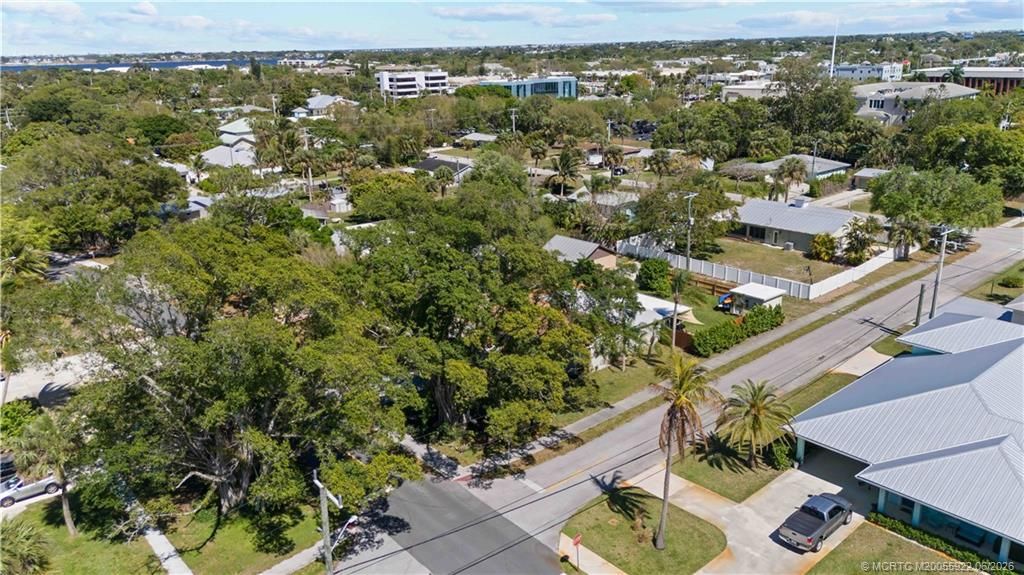 523 SE Dolphin Drive, Stuart, FL 34996 Photo