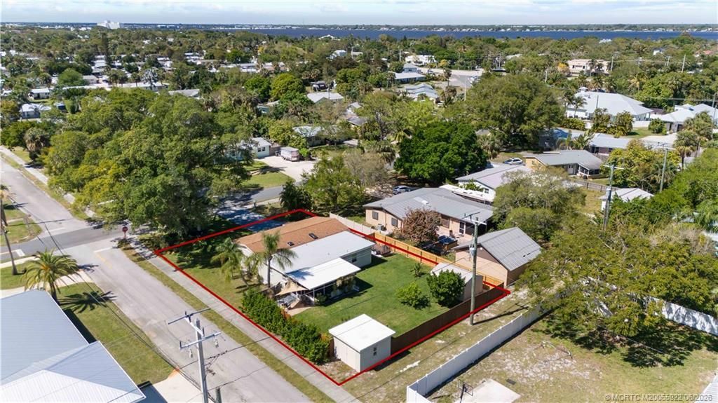 523 SE Dolphin Drive, Stuart, FL 34996 Photo