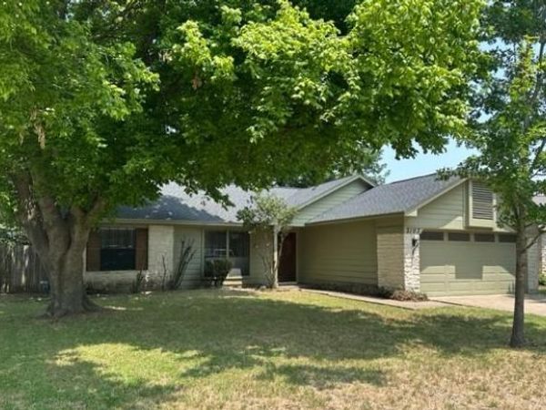 2103 Bluebonnet DR, Round Rock, TX 78664