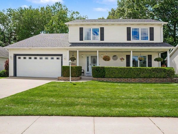 4317 Laurel Creek Drive, South Bend, IN 46628