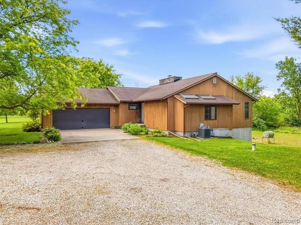 2422 Forrister Drive , Adrian Twp, MI 49221