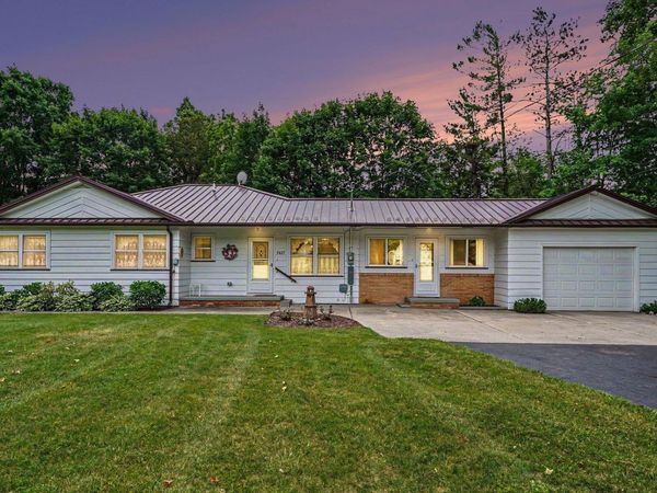 7427 Luella Street, Hale, MI 48739