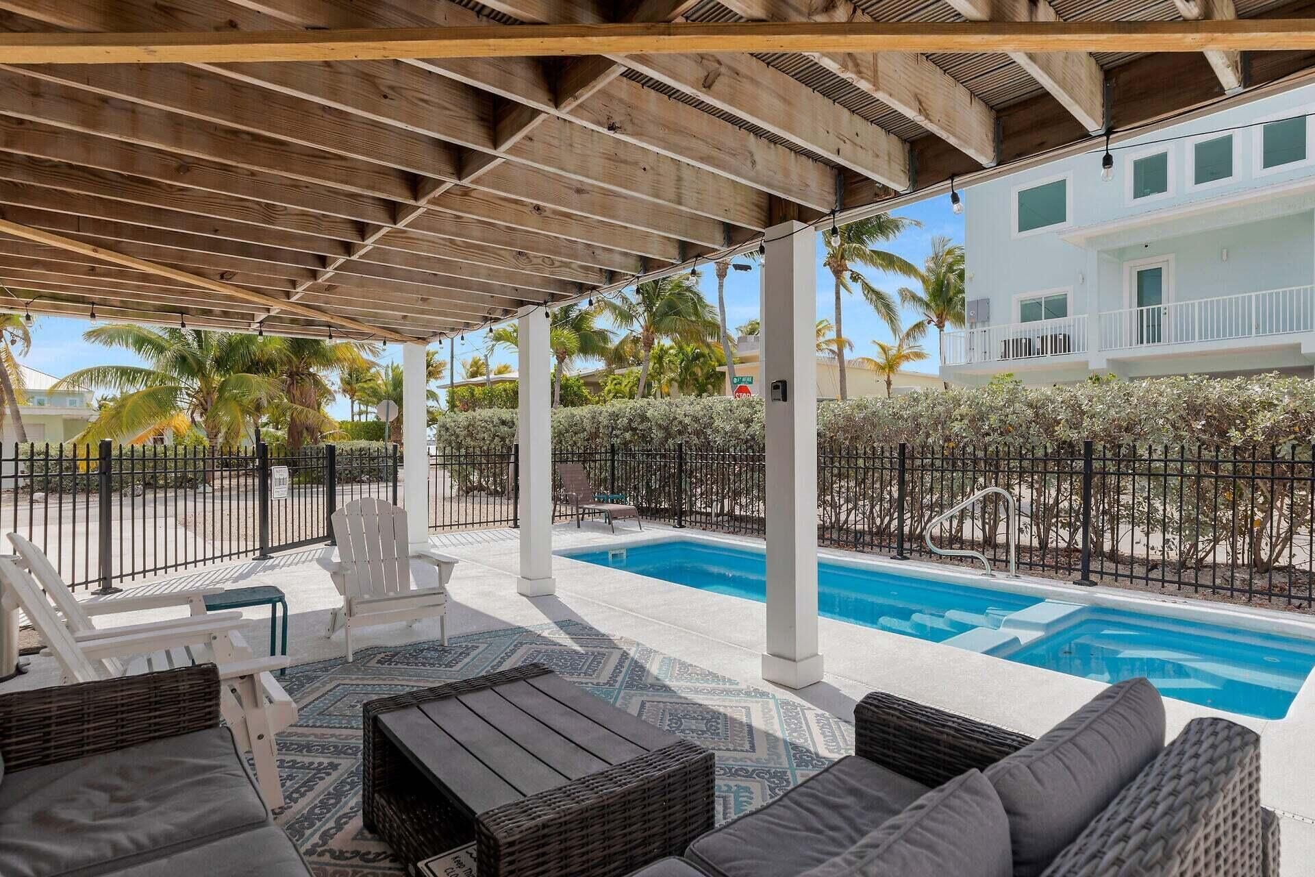699 116th Street Ocean, Marathon, FL 33050 Photo