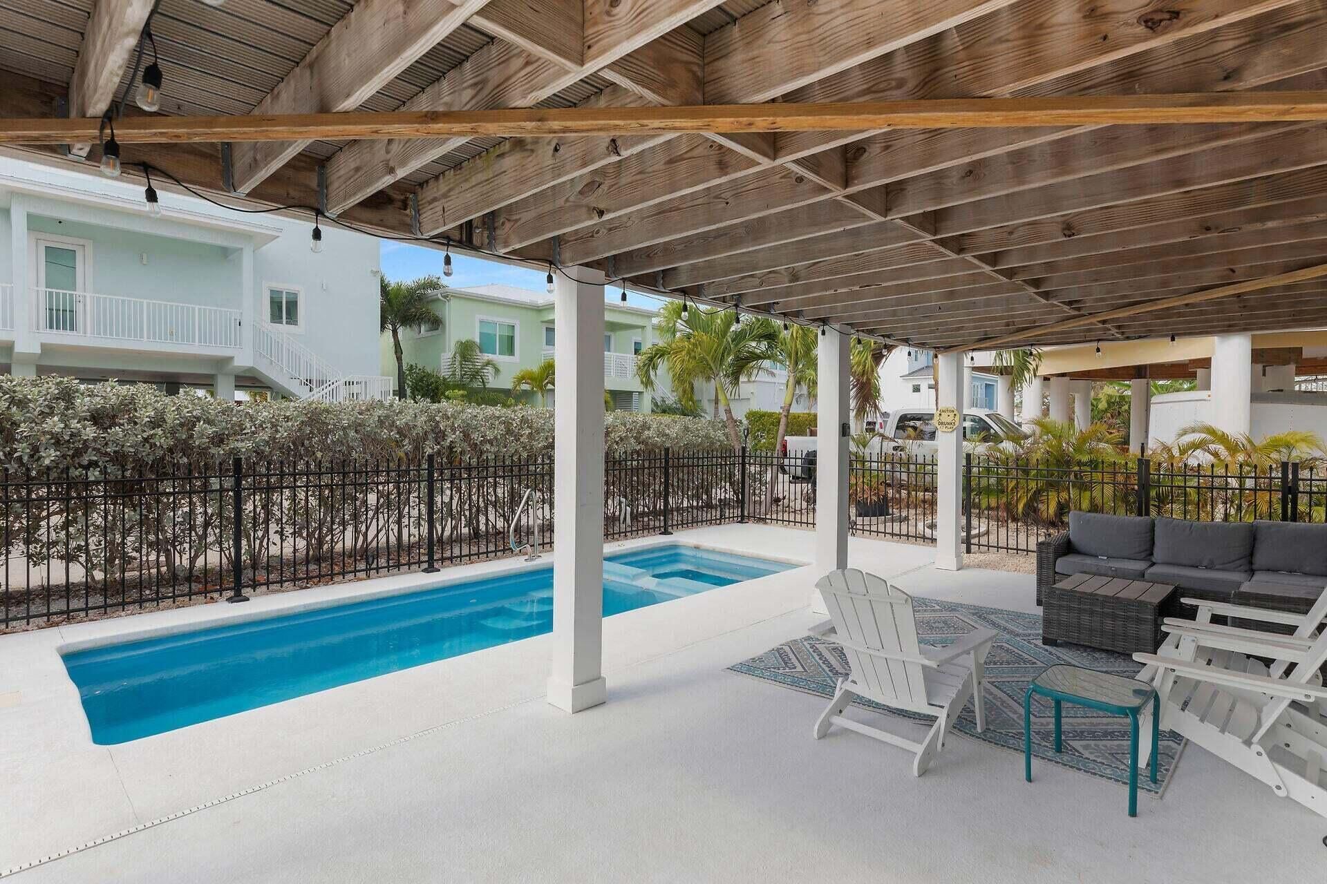 699 116th Street Ocean, Marathon, FL 33050 Photo