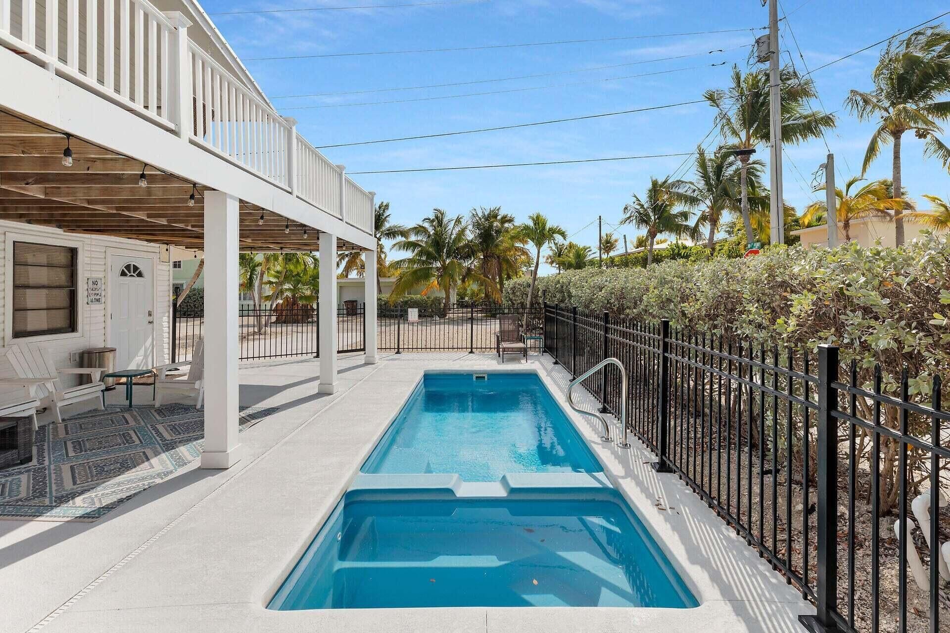 699 116th Street Ocean, Marathon, FL 33050 Photo