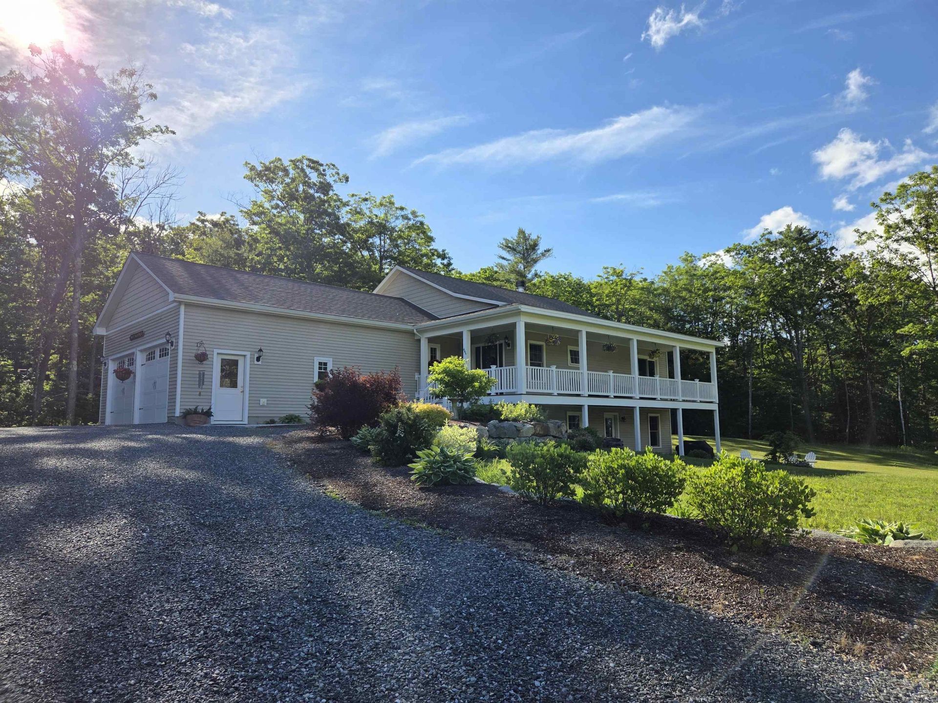 446 Edgemont Road, Sunapee, NH 03782 Main Photo