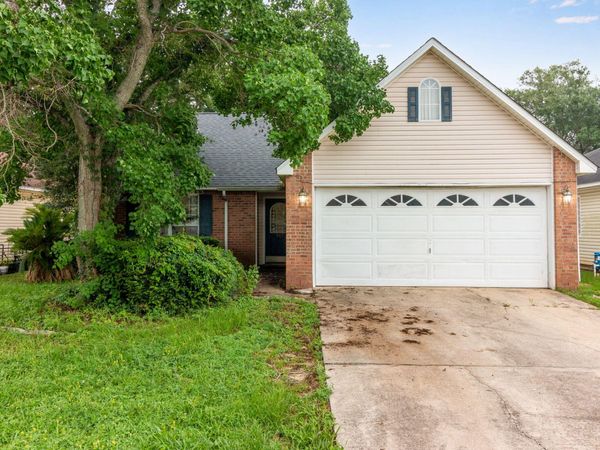 917 Claeven Circle, Fort Walton Beach, FL 32547