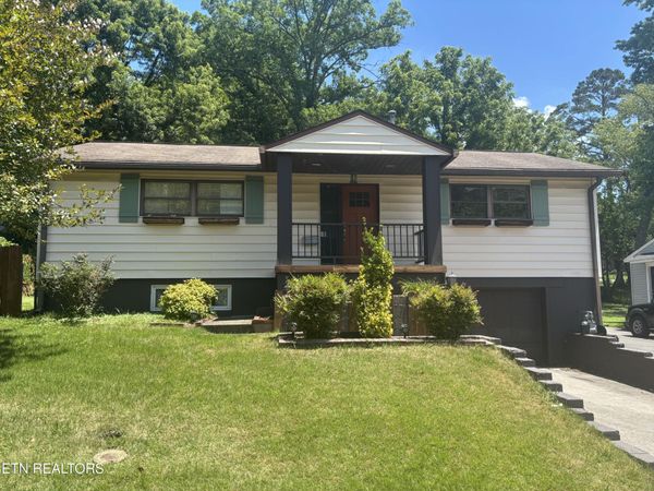 104 Ashland Lane, Oak Ridge, TN 37830