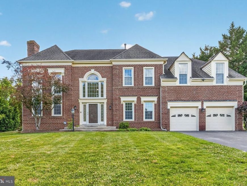 17536 Applewood Lane, Rockville, MD 20855 Main Photo