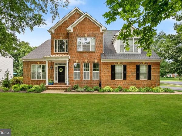 42805 GATEHOUSE WAY, BROADLANDS, VA 20148