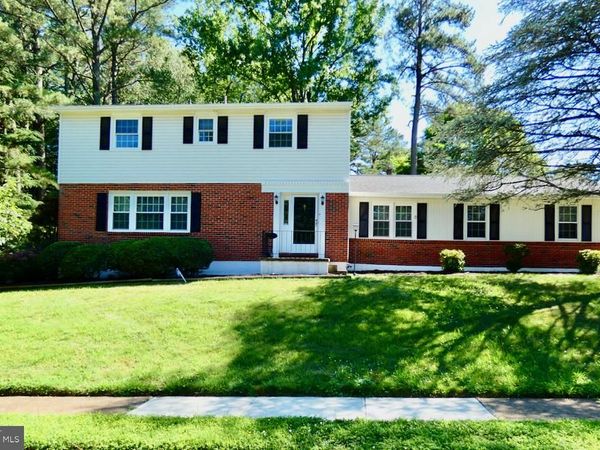 808 ROCK LANE, NEWARK, DE 19713